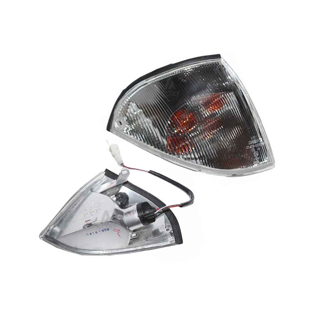Swift 96-03 Beyaz Duylu Sağ Sinyal Lambası - DPO-218-1516R-AE-C - 35601-80EA0-000 